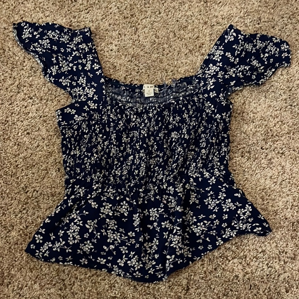 Cute floral tank!